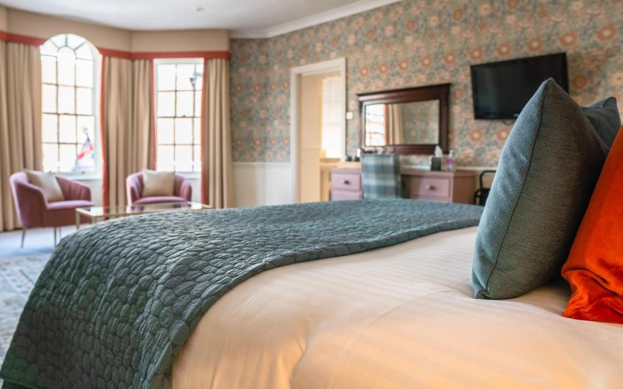 The Swan At Tarporley Hotell Exteriör bild