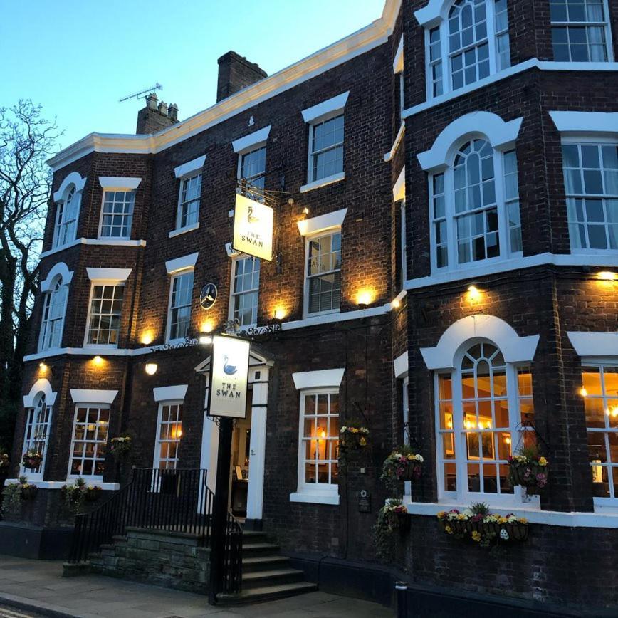 The Swan At Tarporley Hotell Exteriör bild